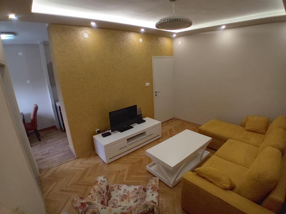 Apartments Mellon Podgorica Exterior foto